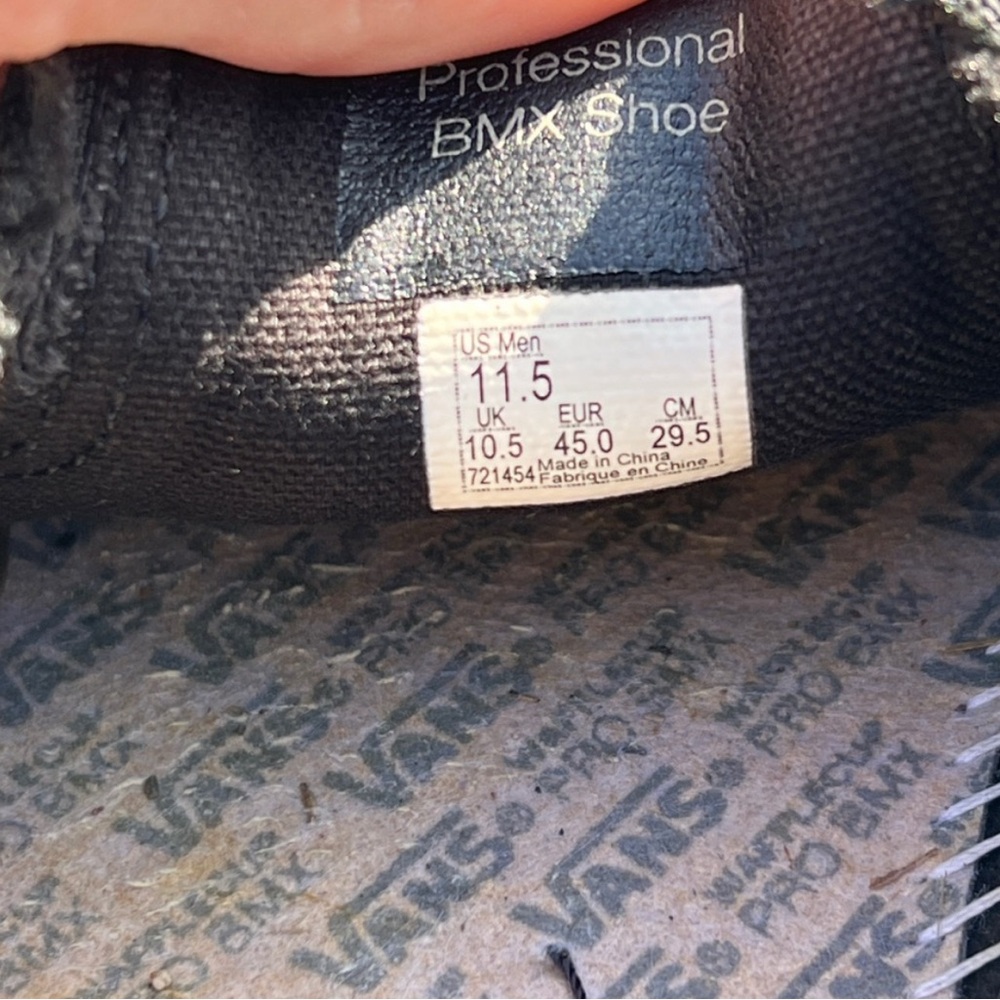 Vans Slip-On Pro Shoes - Picture 2 of 5